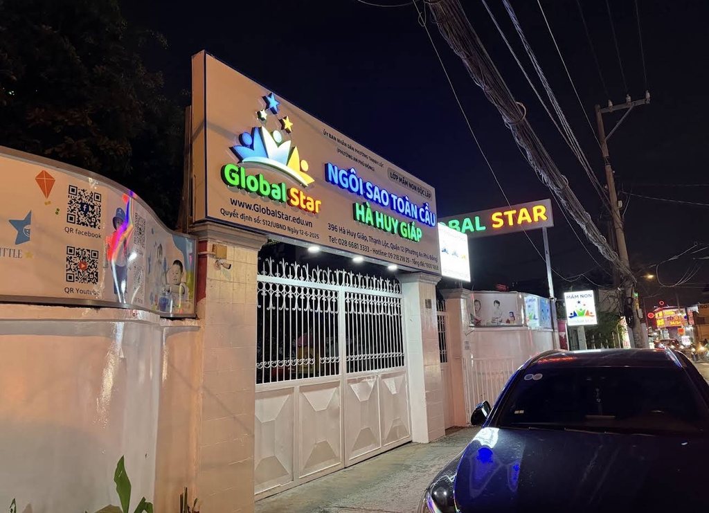 Campus Global Star Hà Huy Giáp đêm